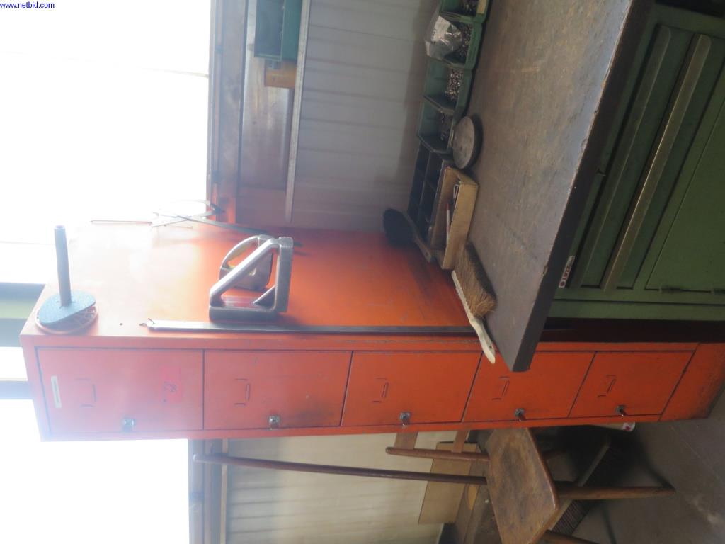 gepflegte Blechbearbeitungsmaschinen, Schweißgeräte, Schweißtische, Betriebs- und Geschäftsausstattung -7