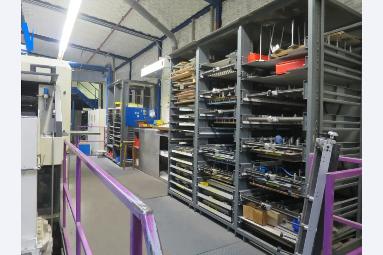 Impresión offset, preimpresión, acabado y producción de cartón-10