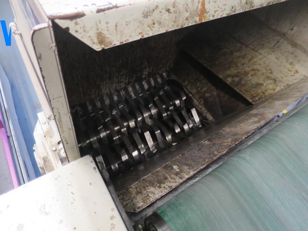 Impressão offset, pré-impressão, acabamento e produção de cartão-2