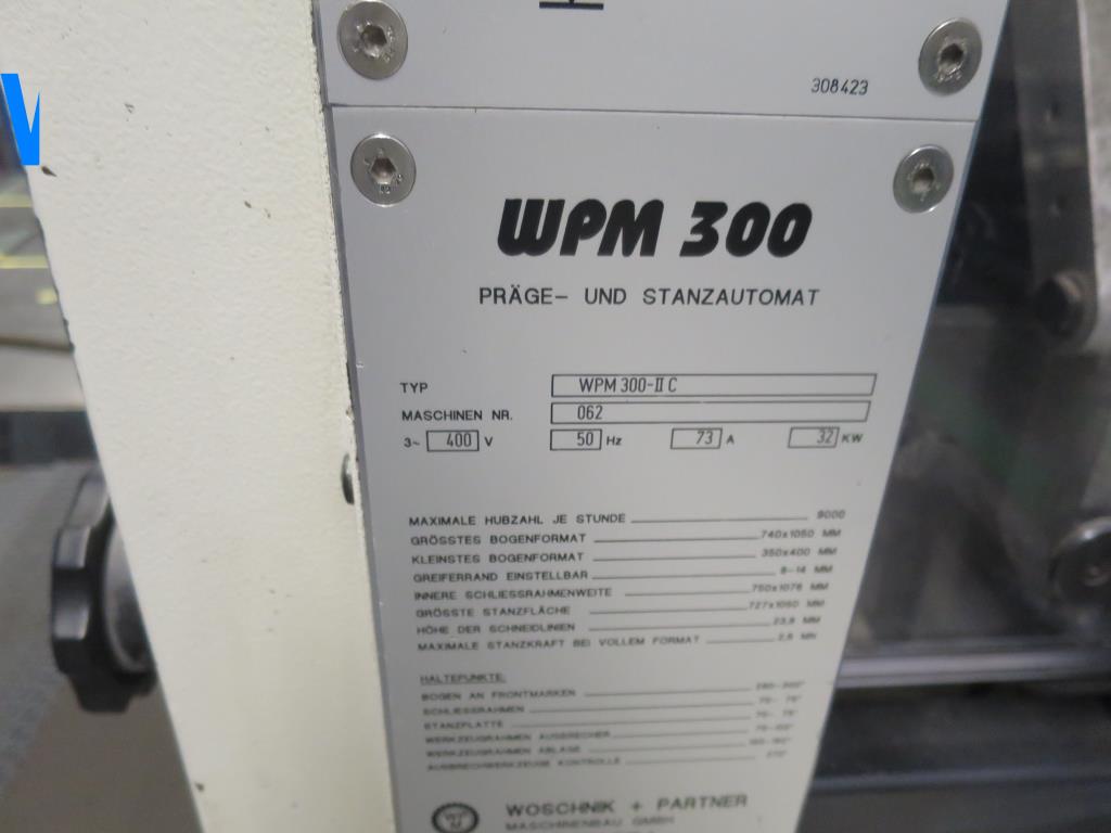 Impressão offset, pré-impressão, acabamento e produção de cartão-6