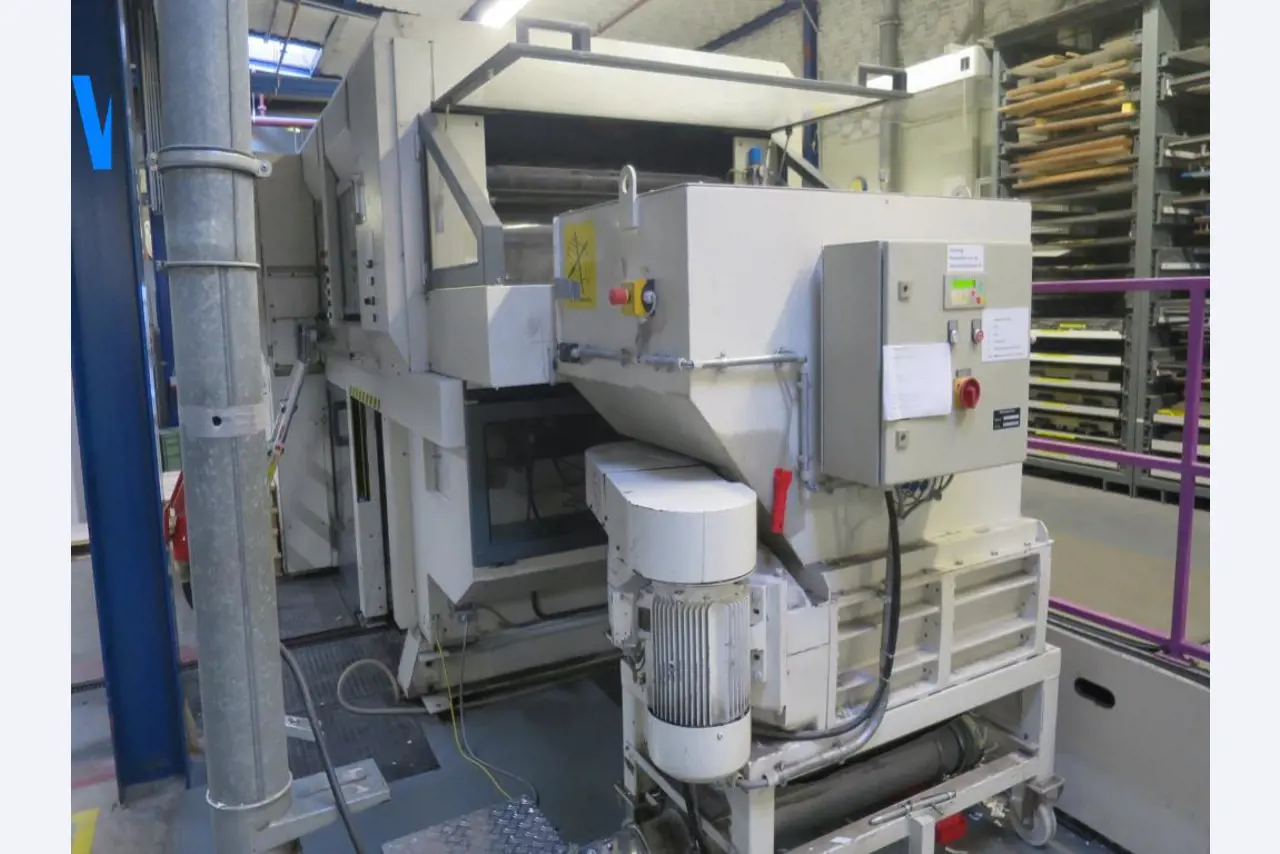 Impresión offset, preimpresión, acabado y producción de cartón-9