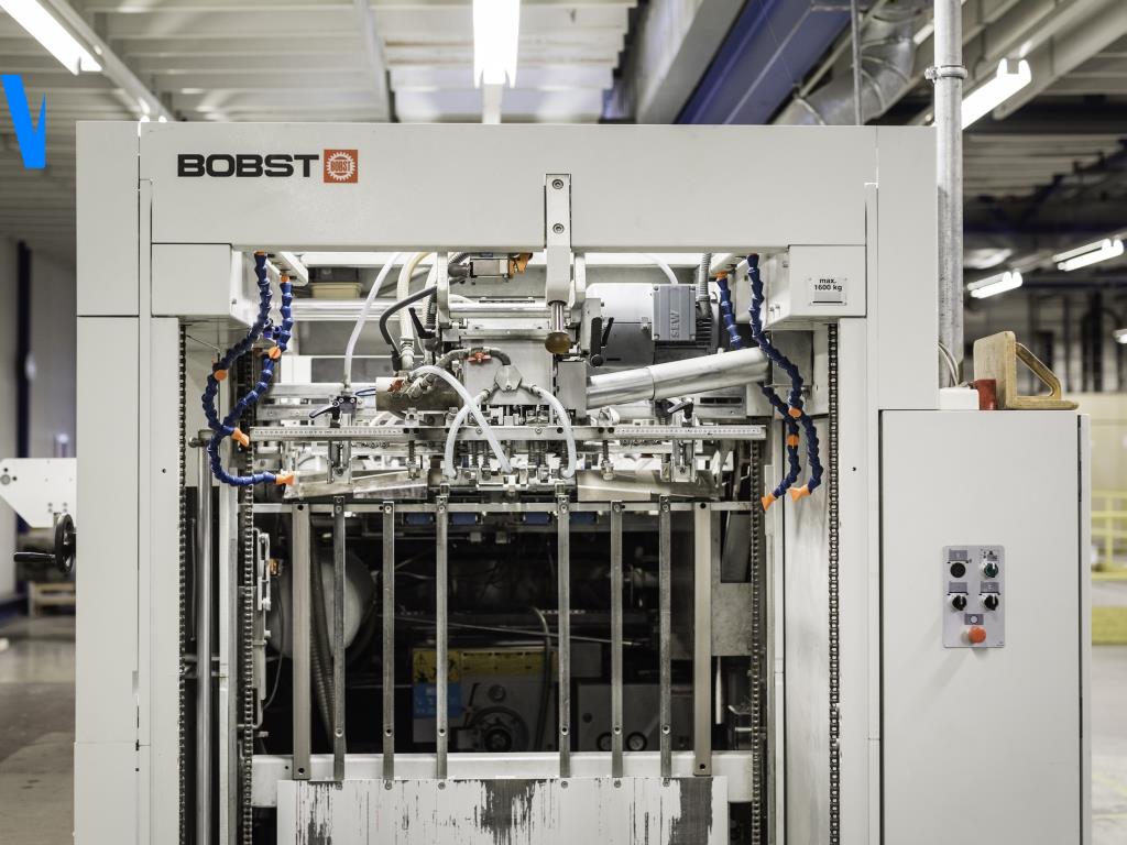 ofsetni tisk, priprava za tisk, dodelava in izdelava kartona-1