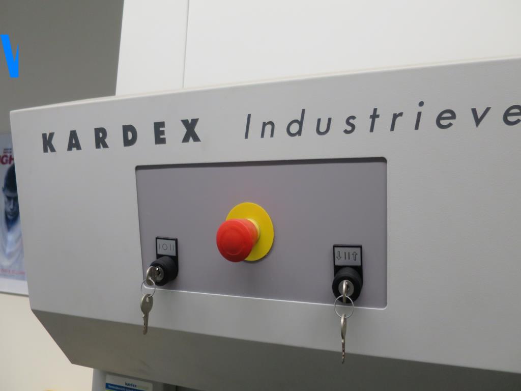 Druk offsetowy, przygotowanie do druku, wykańczanie i produkcja tektury-5