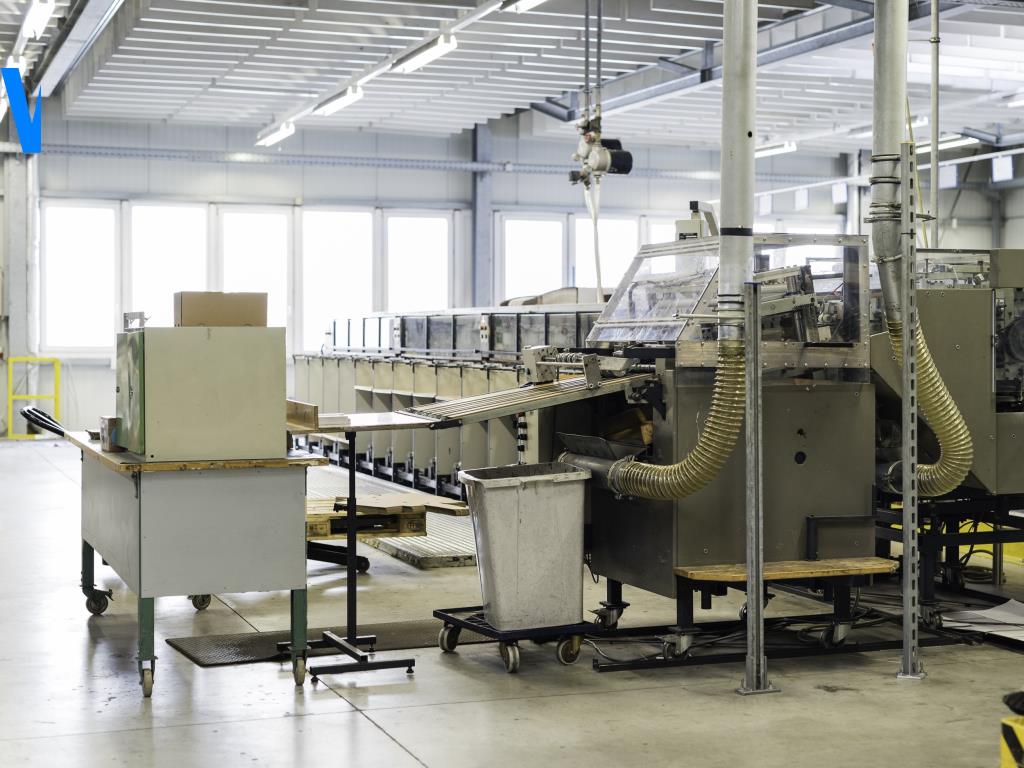 Impressão offset, pré-impressão, acabamento e produção de cartão-2