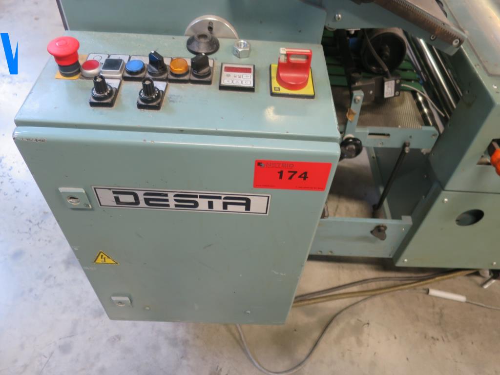 Impressão offset, pré-impressão, acabamento e produção de cartão-2