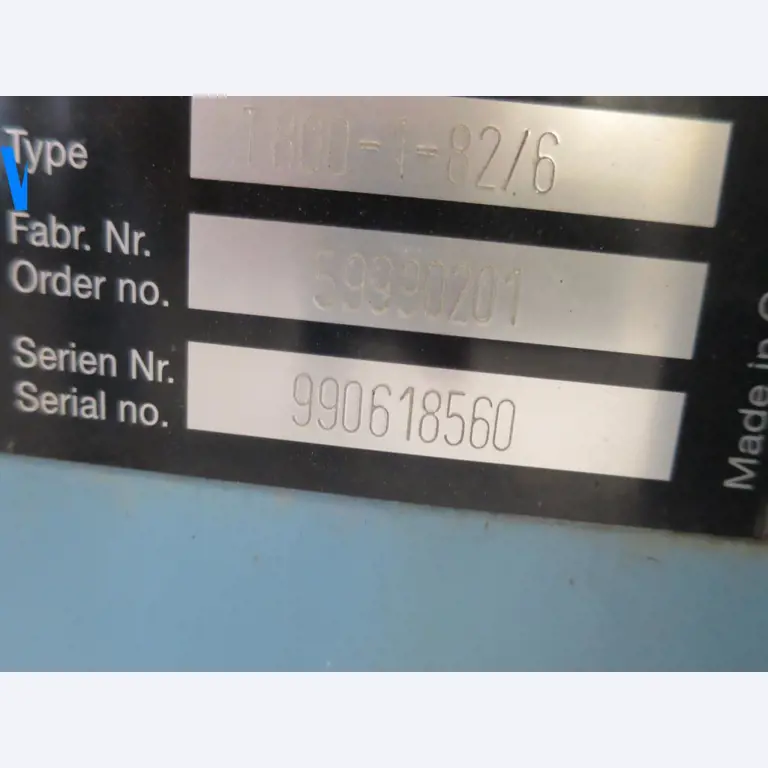 Ofsetový tisk, předtisková příprava, dokončovací práce a výroba kartonů-15