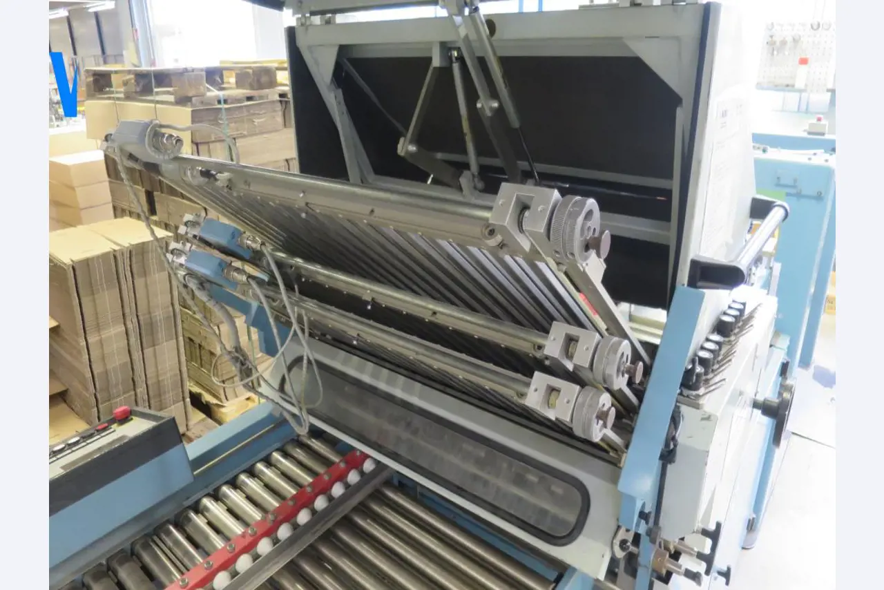 Ofsetový tisk, předtisková příprava, dokončovací práce a výroba kartonů-2