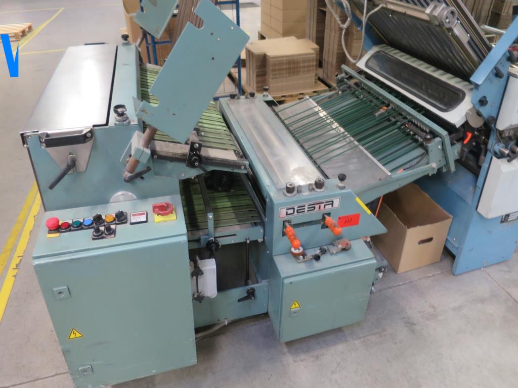 Impressão offset, pré-impressão, acabamento e produção de cartão-7