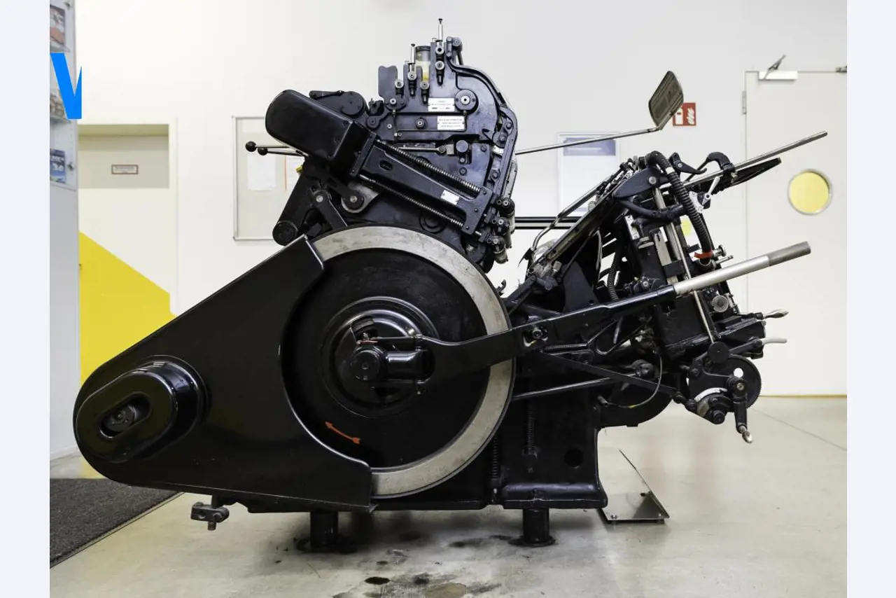 Offsetdruck,  Druckvorstufe, Weiterverarbeitung und Kartonagenherstellung-4
