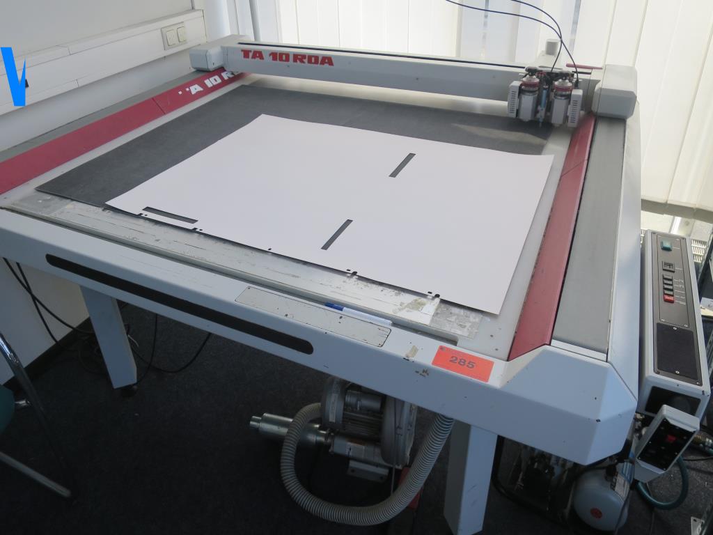 Impressão offset, pré-impressão, acabamento e produção de cartão-2