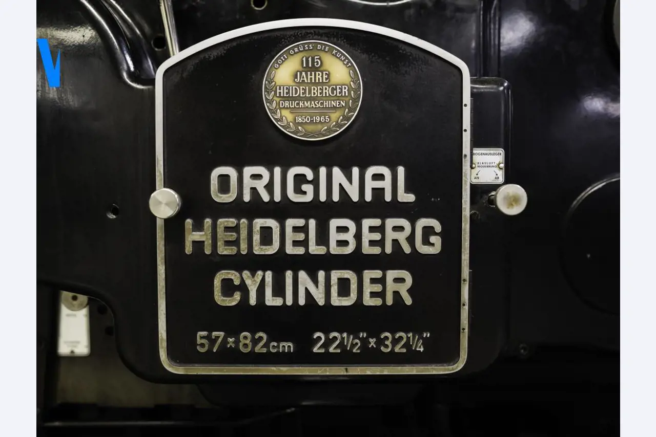 Impresión offset, preimpresión, acabado y producción de cartón-2