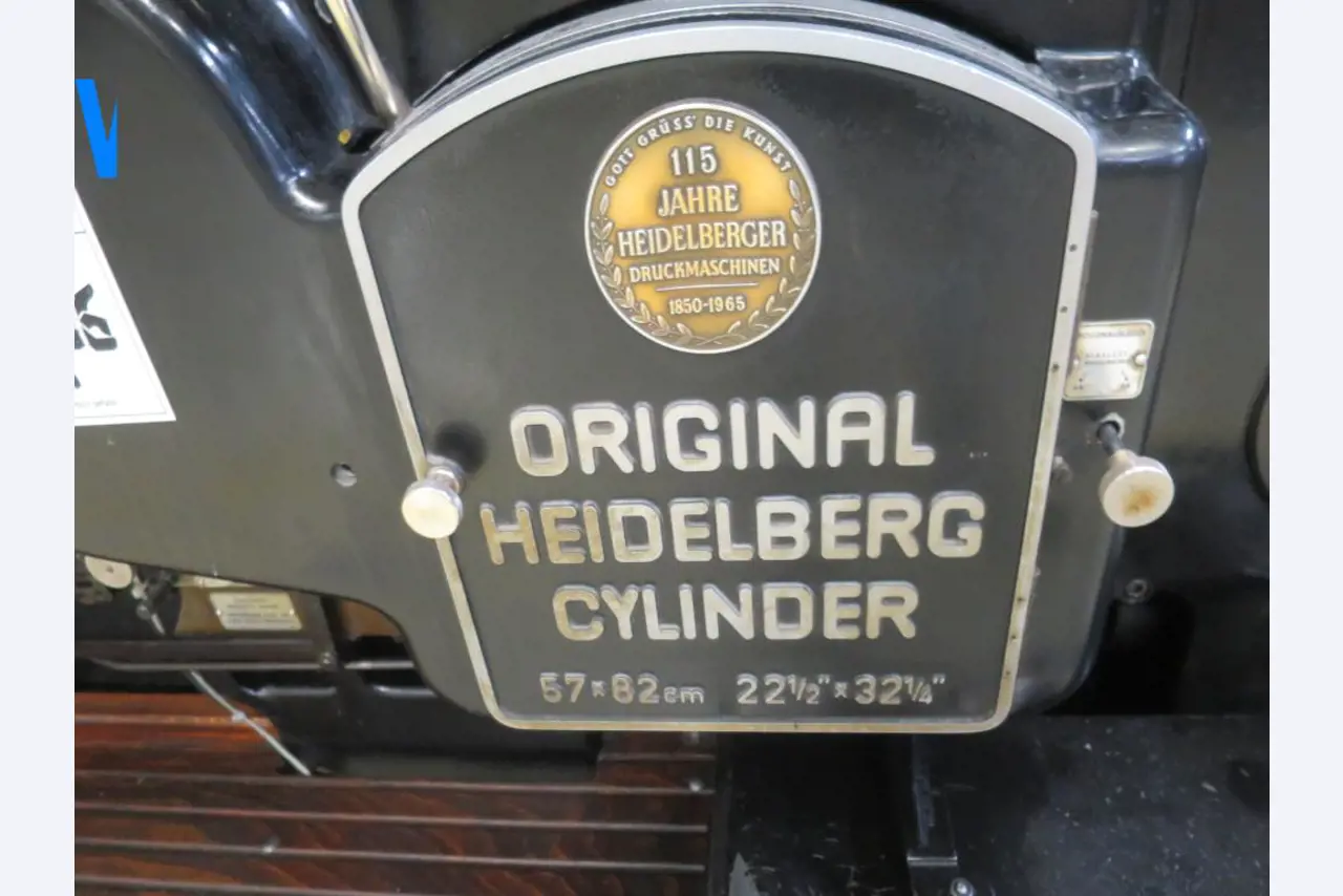 Impresión offset, preimpresión, acabado y producción de cartón-5