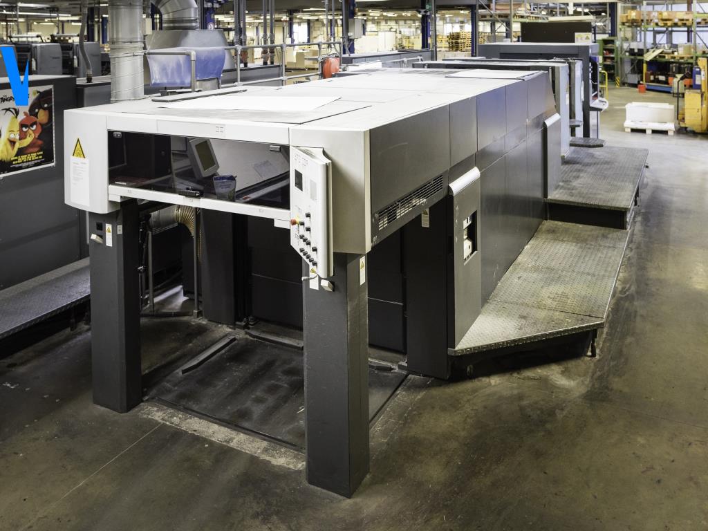 Impressão offset, pré-impressão, acabamento e produção de cartão-7