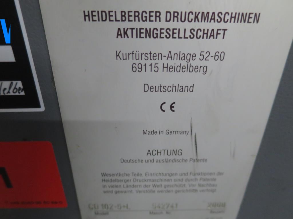 Impressão offset, pré-impressão, acabamento e produção de cartão-10