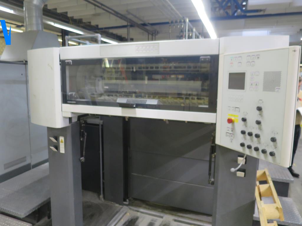 Impressão offset, pré-impressão, acabamento e produção de cartão-13