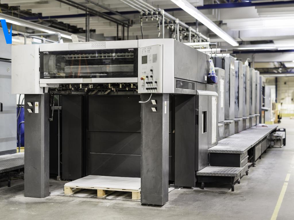 Impressão offset, pré-impressão, acabamento e produção de cartão-8