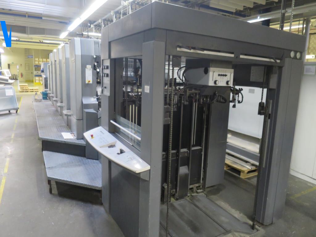 Impressão offset, pré-impressão, acabamento e produção de cartão-9