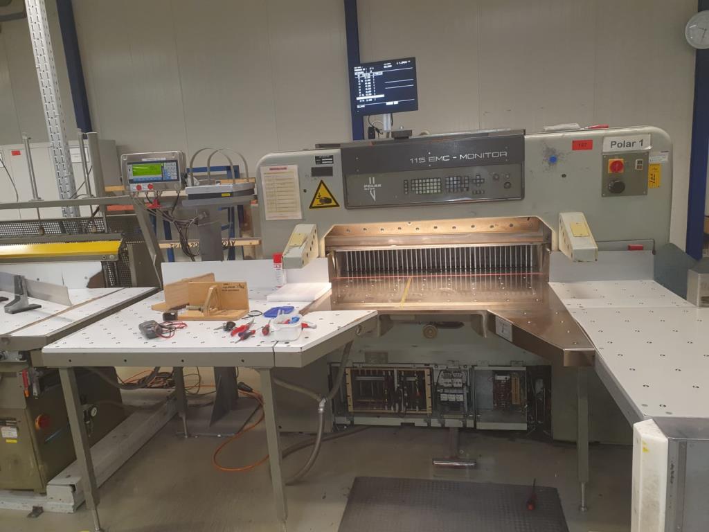 Impressão offset, pré-impressão, acabamento e produção de cartão-1