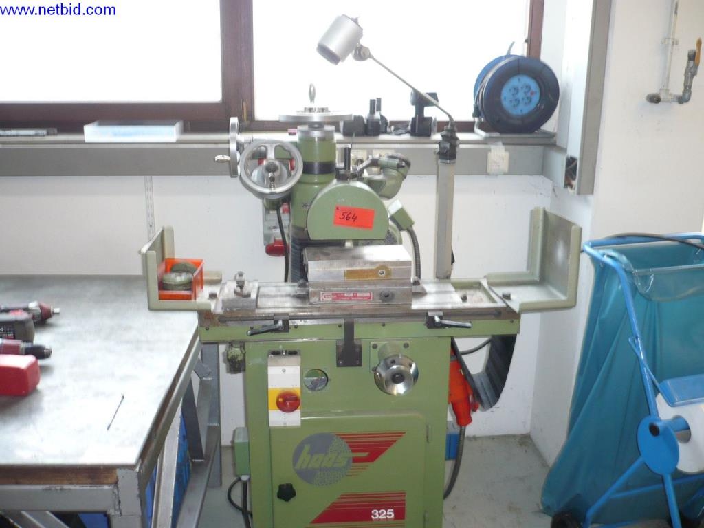 Formowanie wtryskowe tworzyw sztucznych i obrabiarki-1