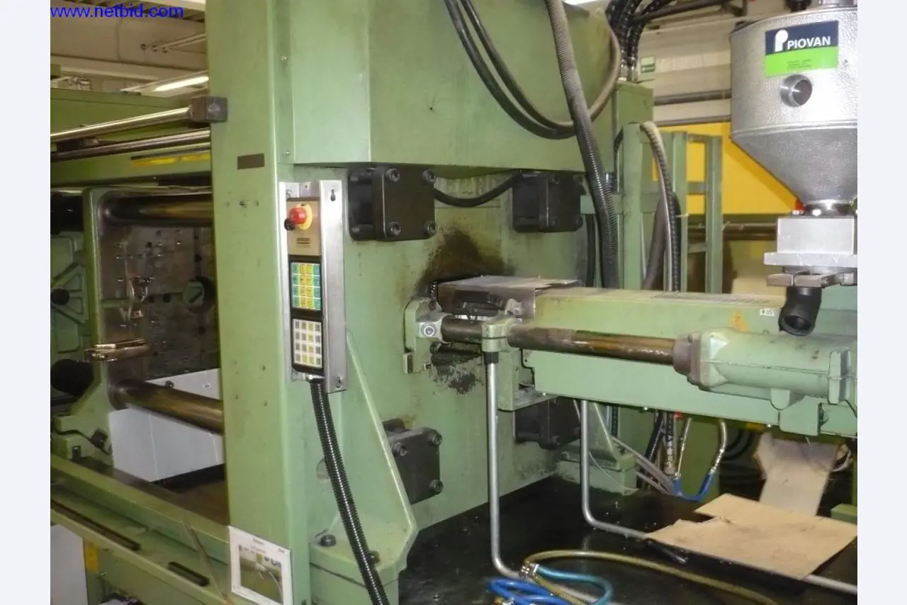 Moldagem por injeção de plástico e máquinas-ferramentas-3