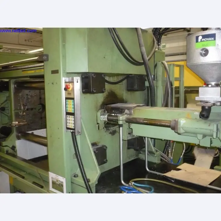 Moldagem por injeção de plástico e máquinas-ferramentas-3