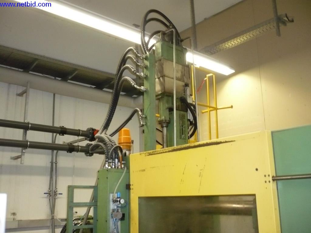 Moldeo por inyección de plásticos y máquinas herramienta-4