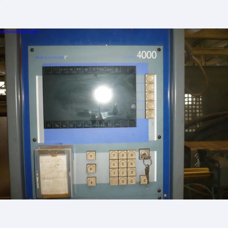 Moldagem por injeção de plástico e máquinas-ferramentas-2