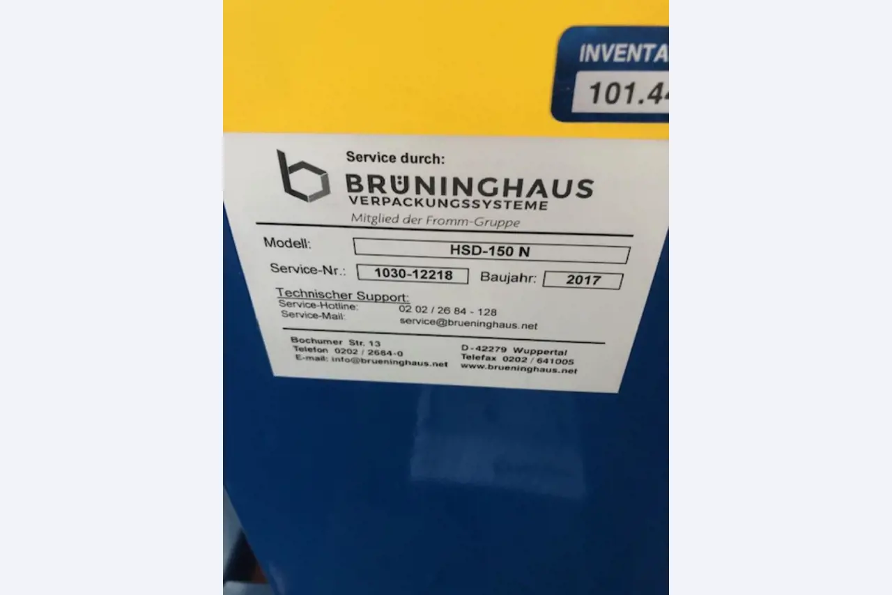 Moldagem por injeção de plástico e máquinas-ferramentas-4