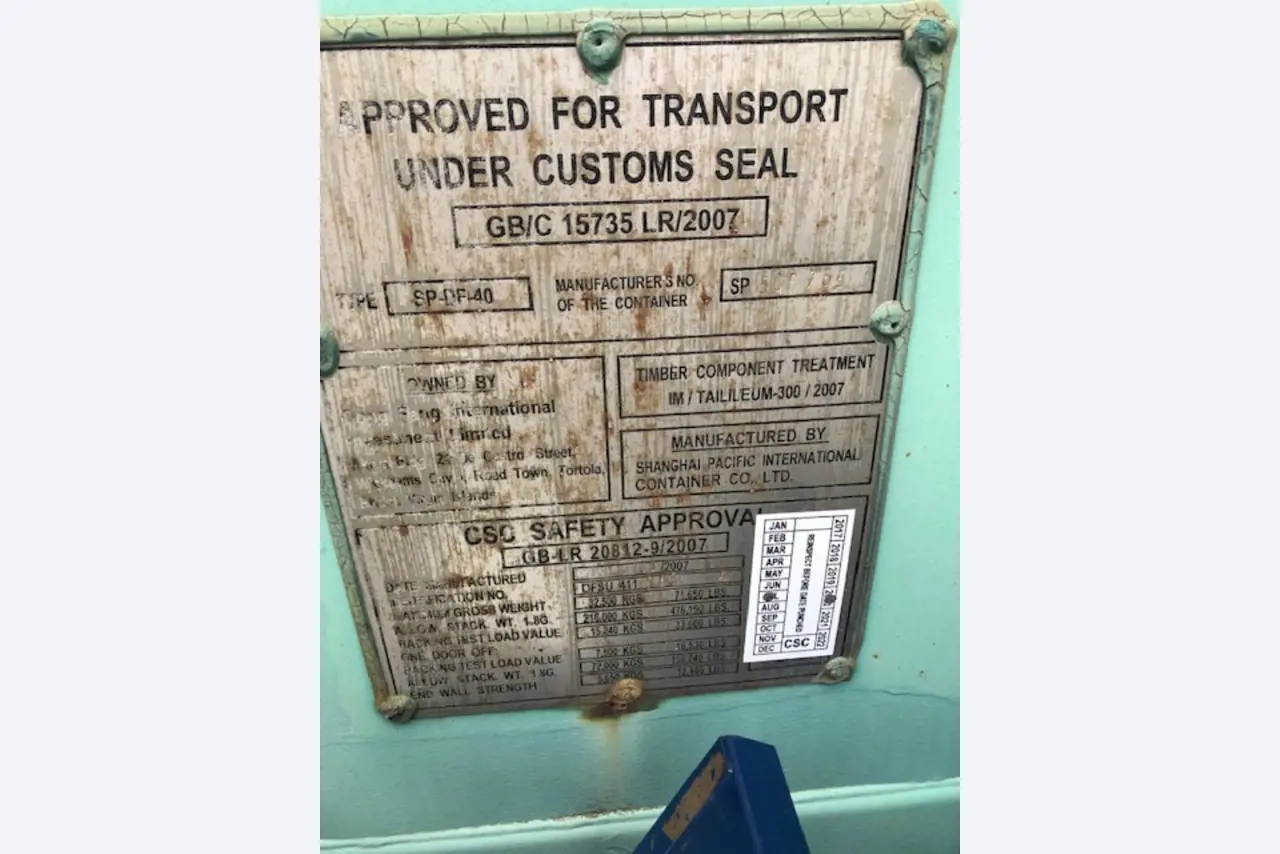 Moldeo por inyección de plásticos y máquinas herramienta-3