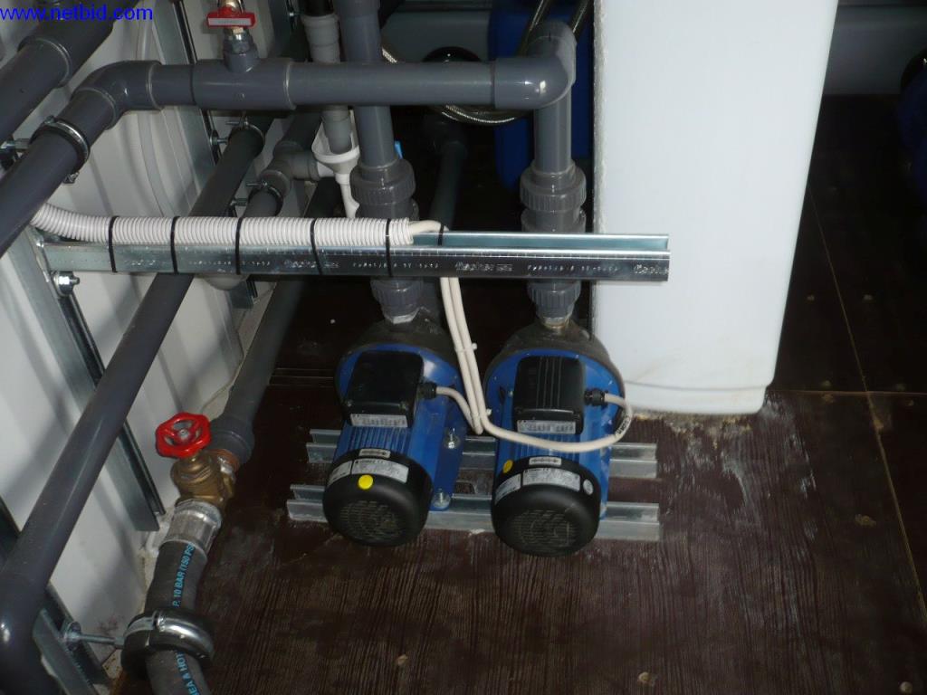 Moldeo por inyección de plásticos y máquinas herramienta-5