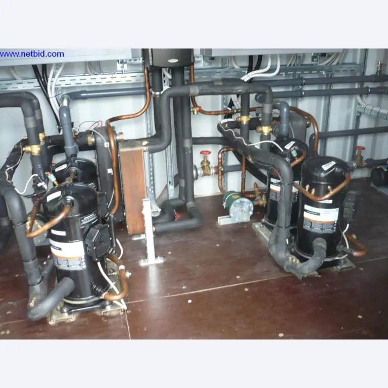 Plastic injection molding machines and machine tools-6