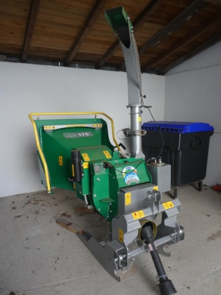 ca. 900 Richtsätze, Regale, Warenbestände und sonstige Anlagegüter-1