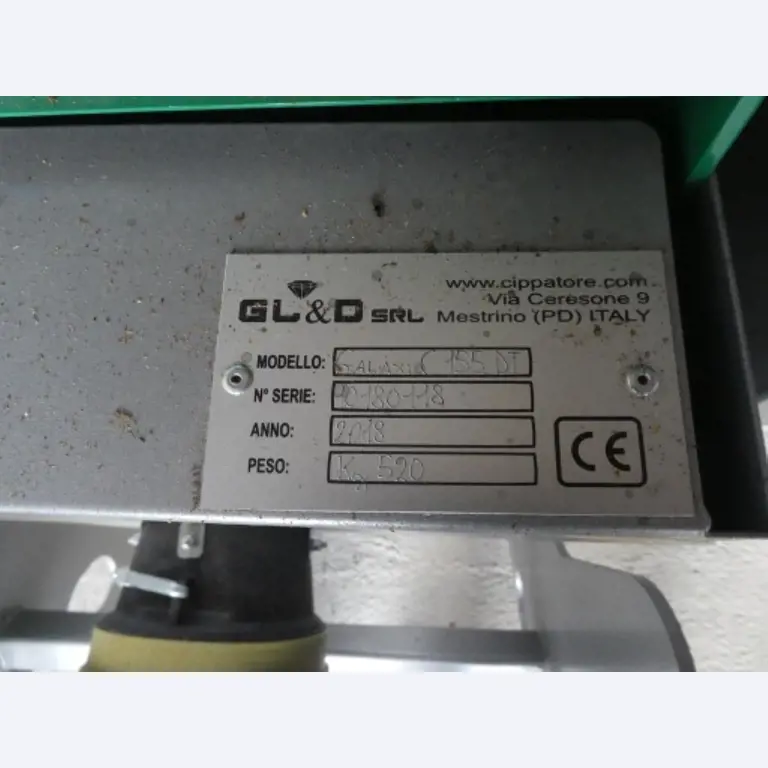 Ca. 900 beoordelingssets, rekken, voorraden en andere vaste activa-6