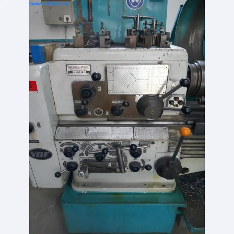 Máquinas para la fabricación de tornillos, pernos y elementos de fijación-4