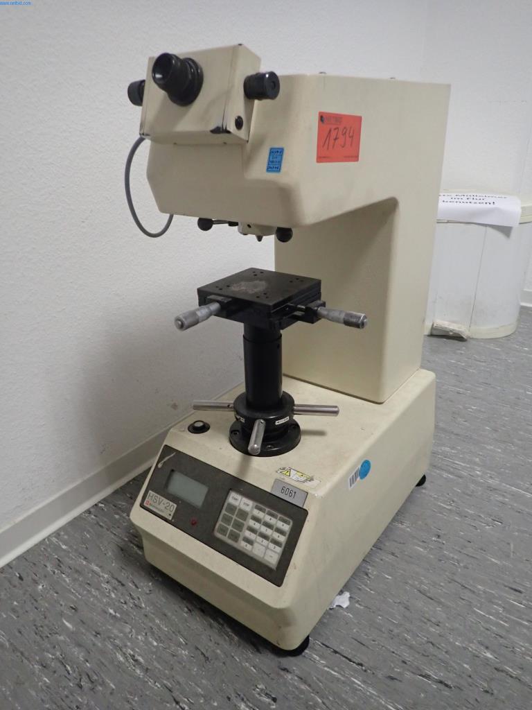 Máquinas para la fabricación de tornillos, pernos y elementos de fijación-1