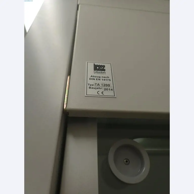 Máquinas para la fabricación de tornillos, pernos y elementos de fijación-3