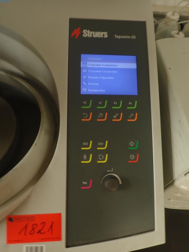 Máquinas para la fabricación de tornillos, pernos y elementos de fijación-2