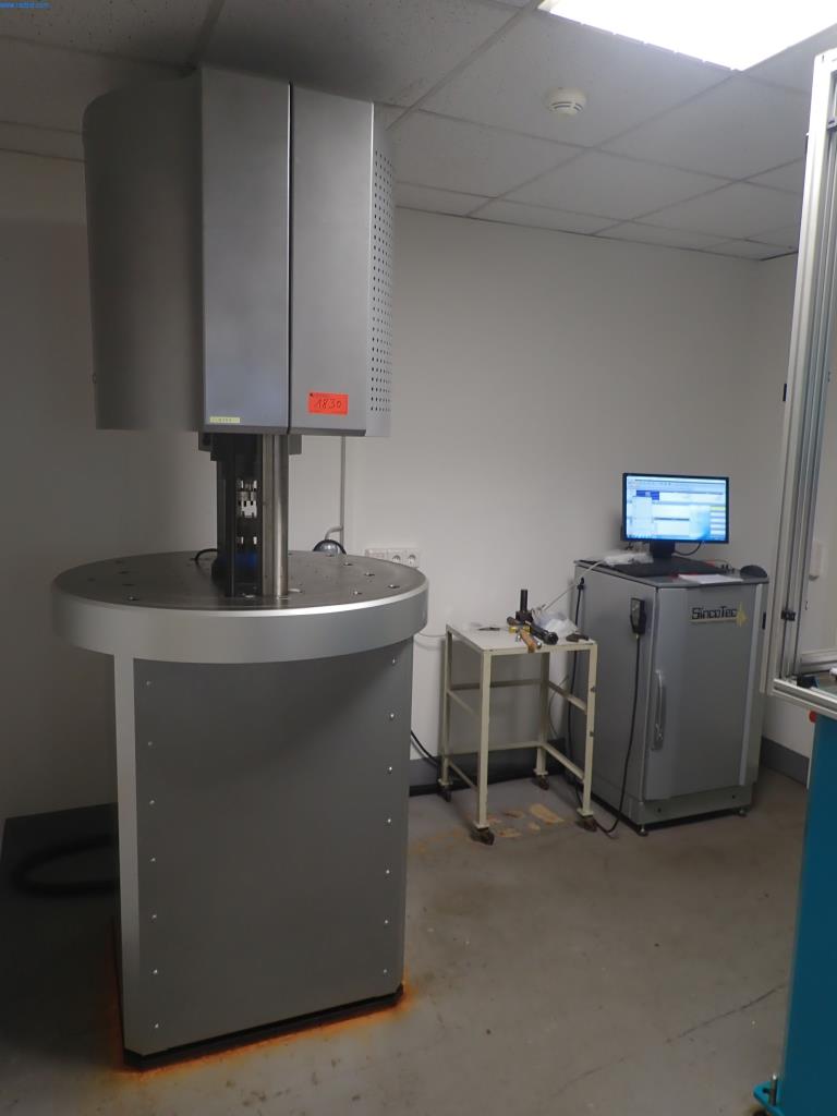 Máquinas para la fabricación de tornillos, pernos y elementos de fijación-1