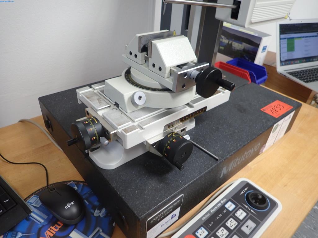 Máquinas para la fabricación de tornillos, pernos y elementos de fijación-4