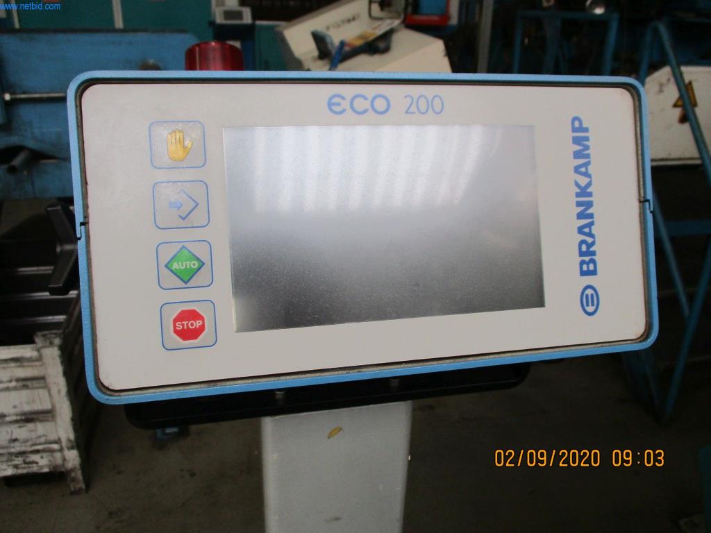 Máquinas para la fabricación de tornillos, pernos y elementos de fijación-2