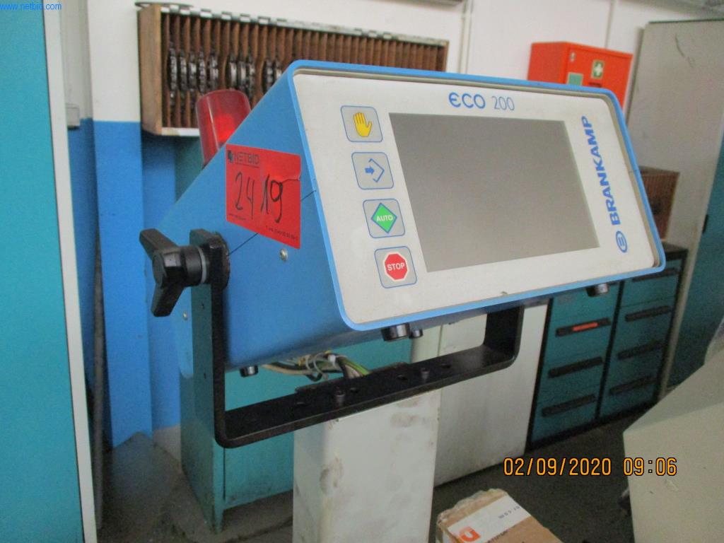 Máquinas para la fabricación de tornillos, pernos y elementos de fijación-2