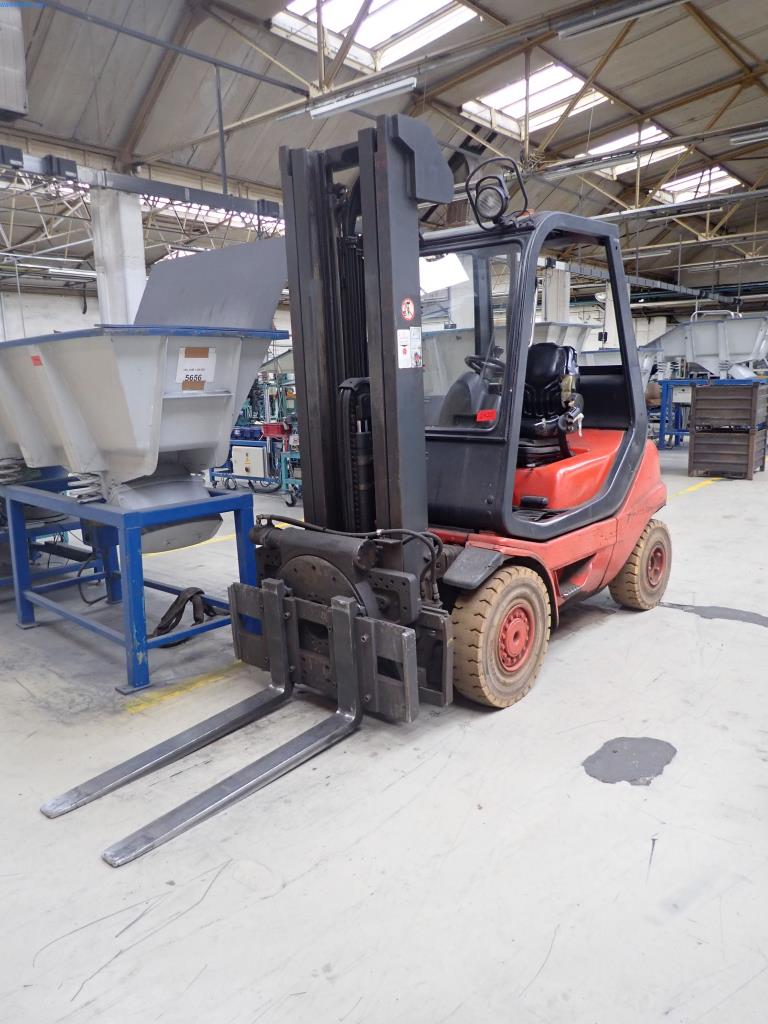 Máquinas para la fabricación de tornillos, pernos y elementos de fijación-1