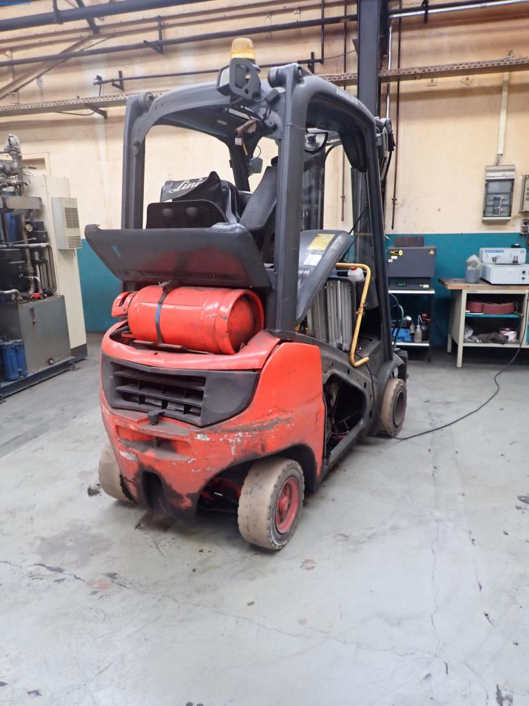 Máquinas para la fabricación de tornillos, pernos y elementos de fijación-4