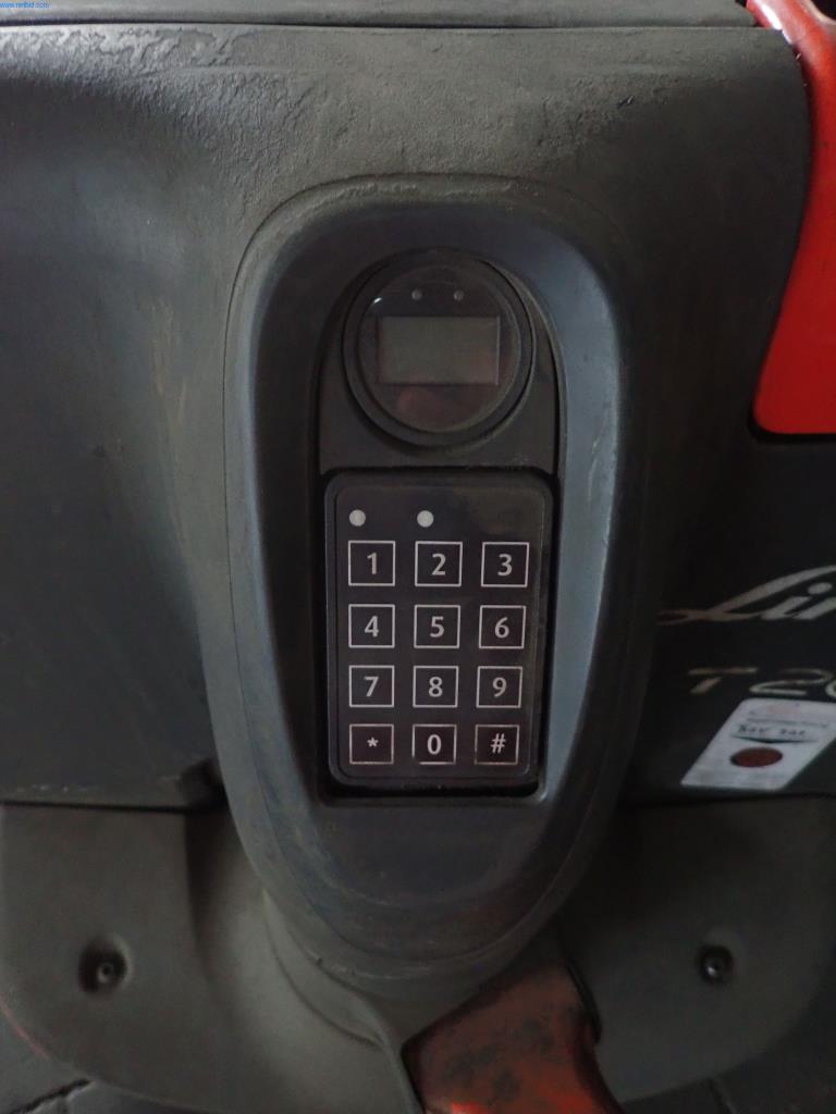 Máquinas para la fabricación de tornillos, pernos y elementos de fijación-3