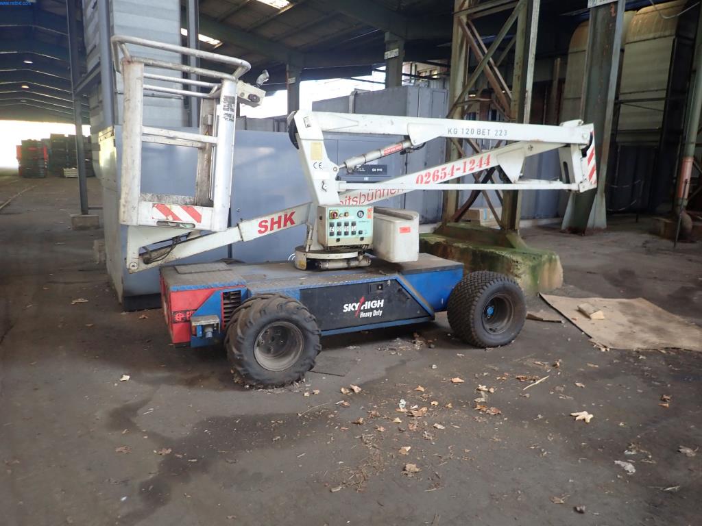 Máquinas para la fabricación de tornillos, pernos y elementos de fijación-1