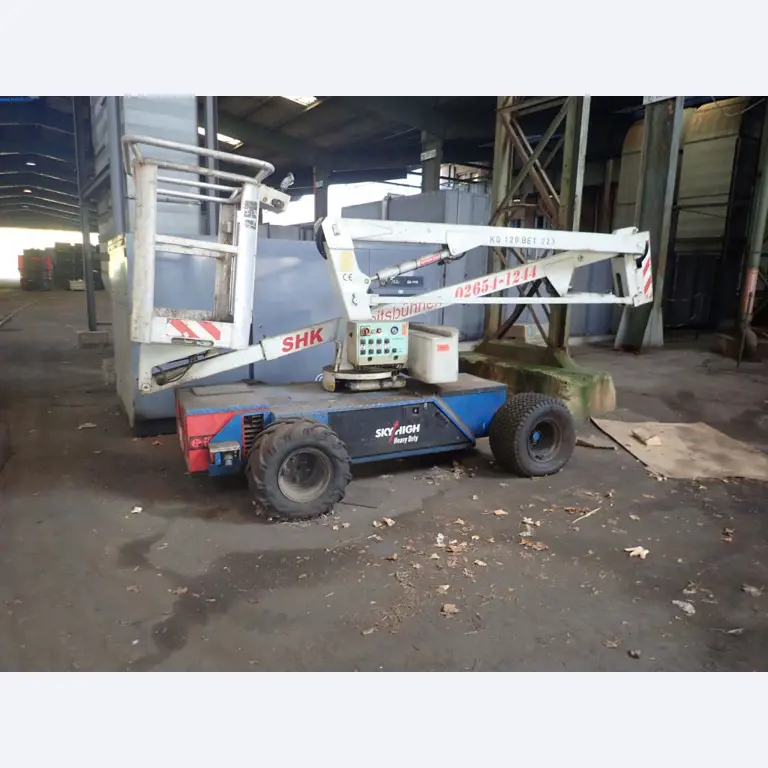 Machinery for the production of fasteners, screws and bolts -1