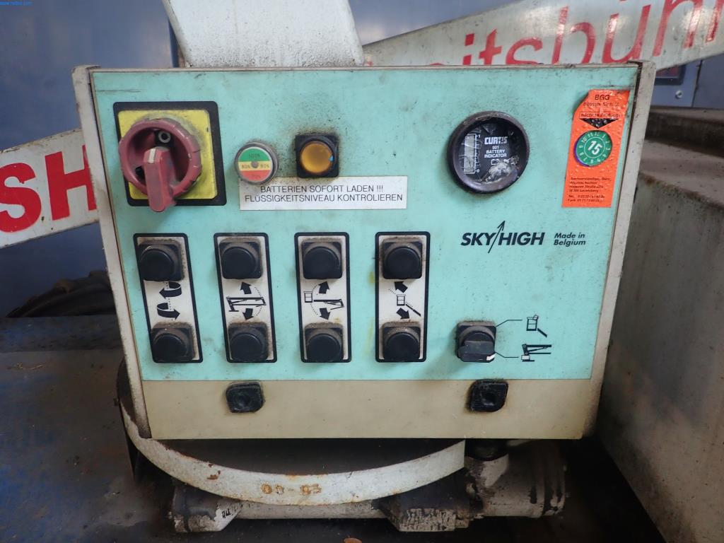 Máquinas para la fabricación de tornillos, pernos y elementos de fijación-4