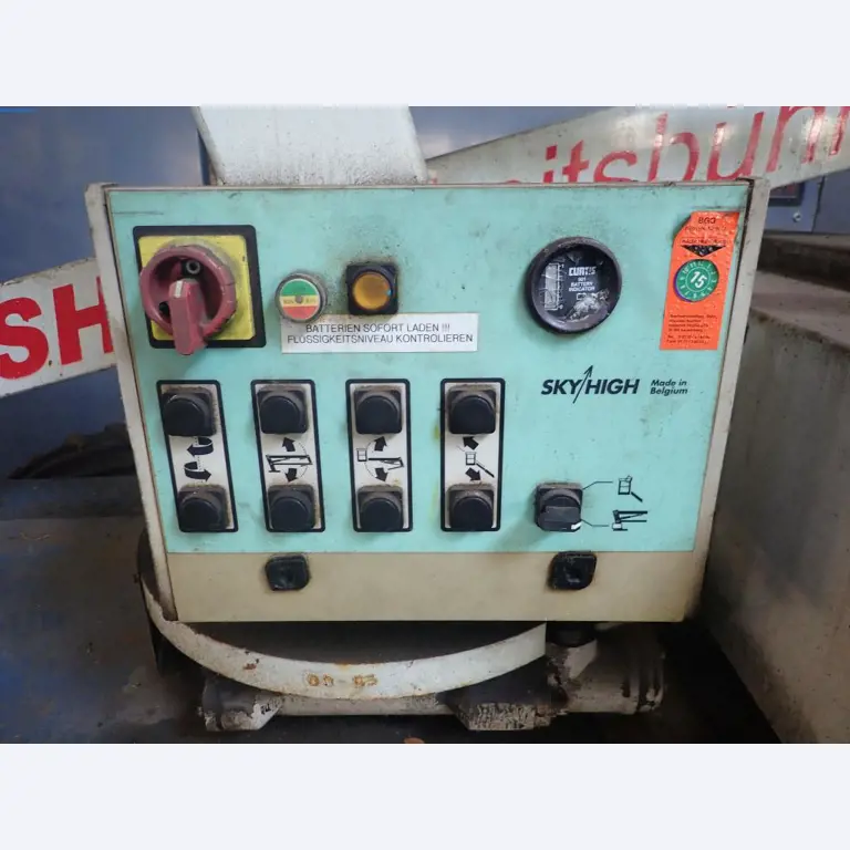 Machinery for the production of fasteners, screws and bolts -4