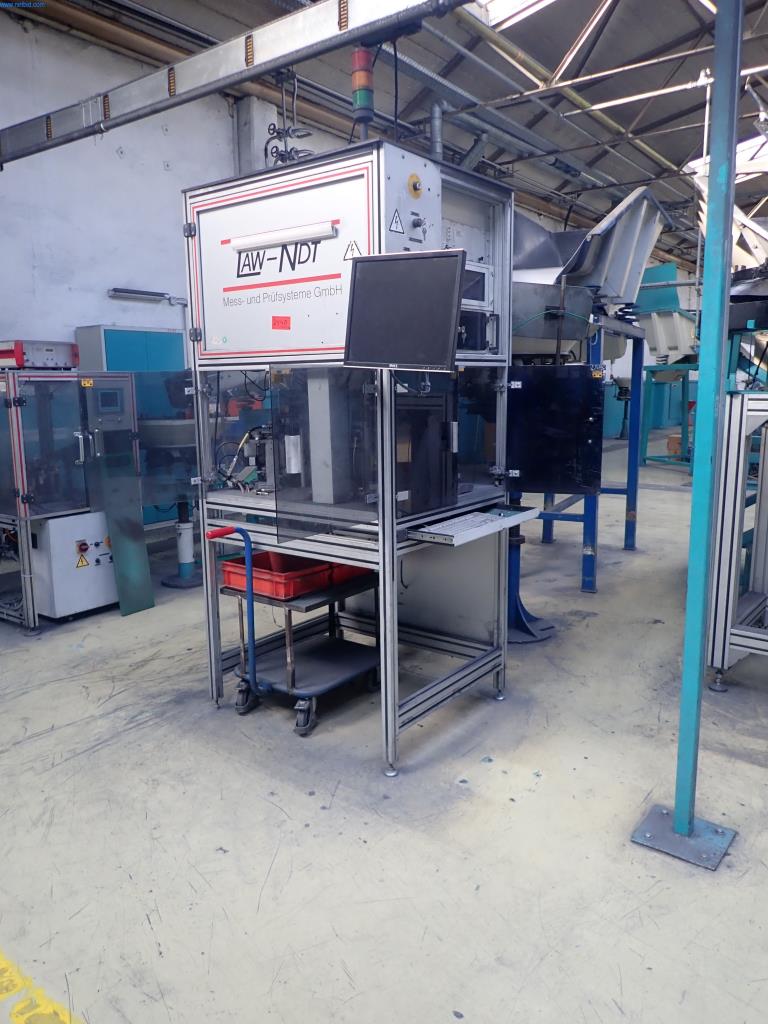 Máquinas para la fabricación de tornillos, pernos y elementos de fijación-3