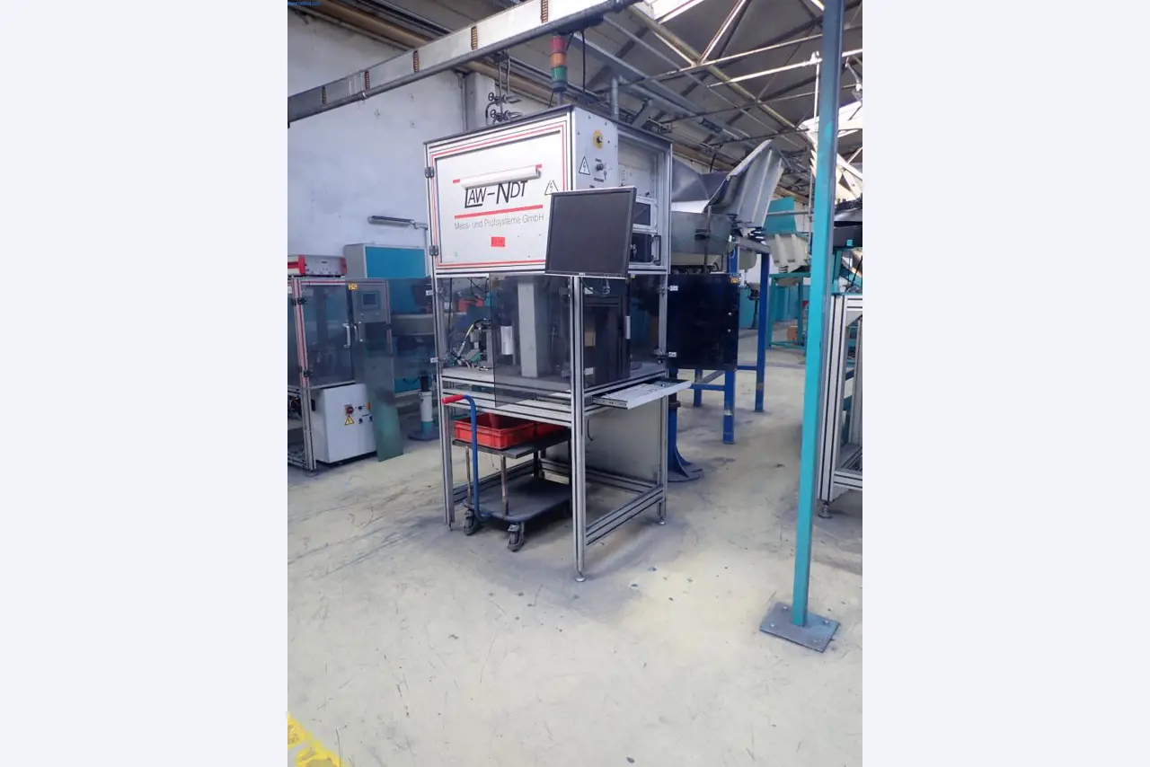 Máquinas para la fabricación de tornillos, pernos y elementos de fijación-3